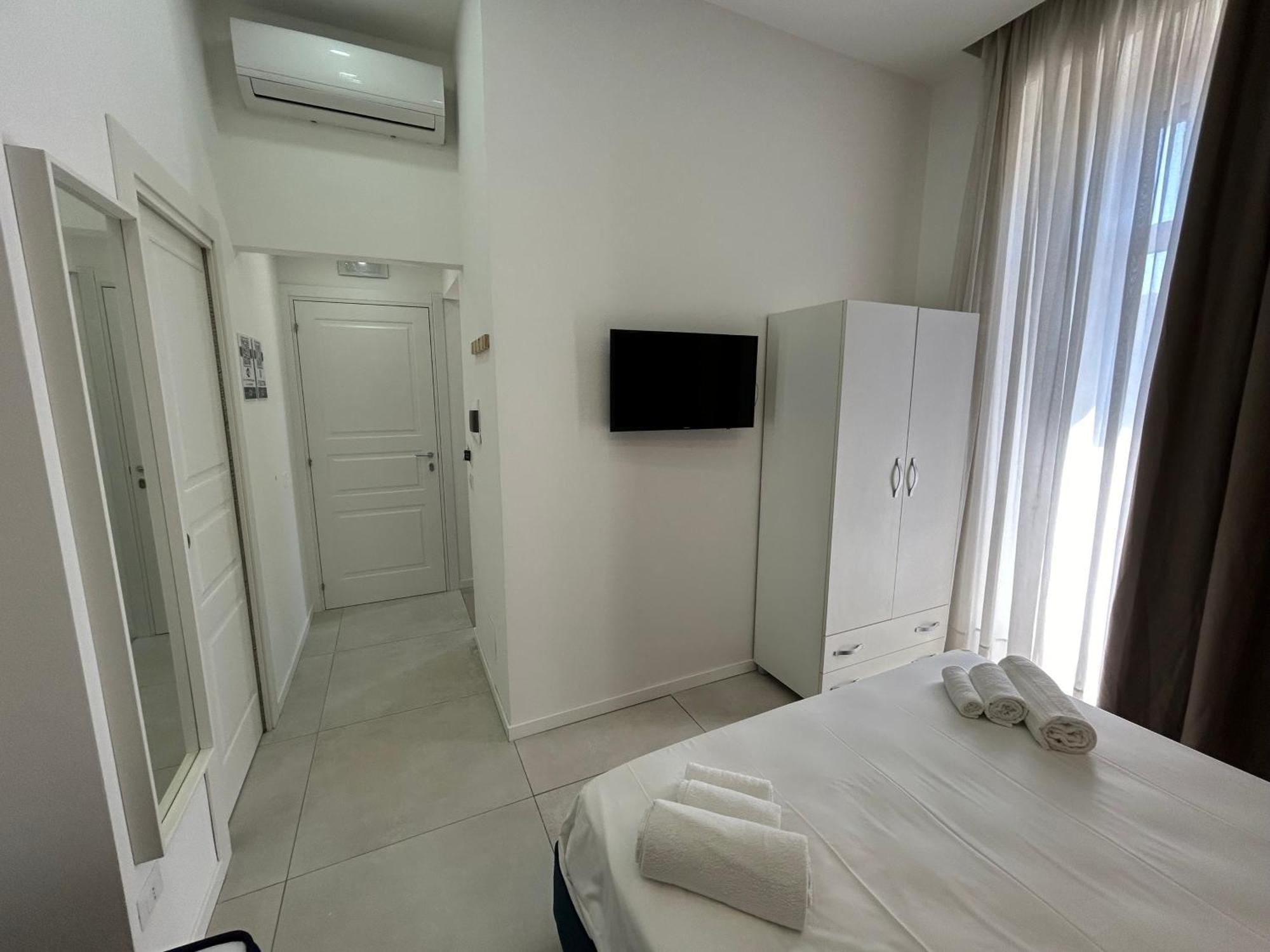 Enjoy Rooms Nápoles Exterior foto