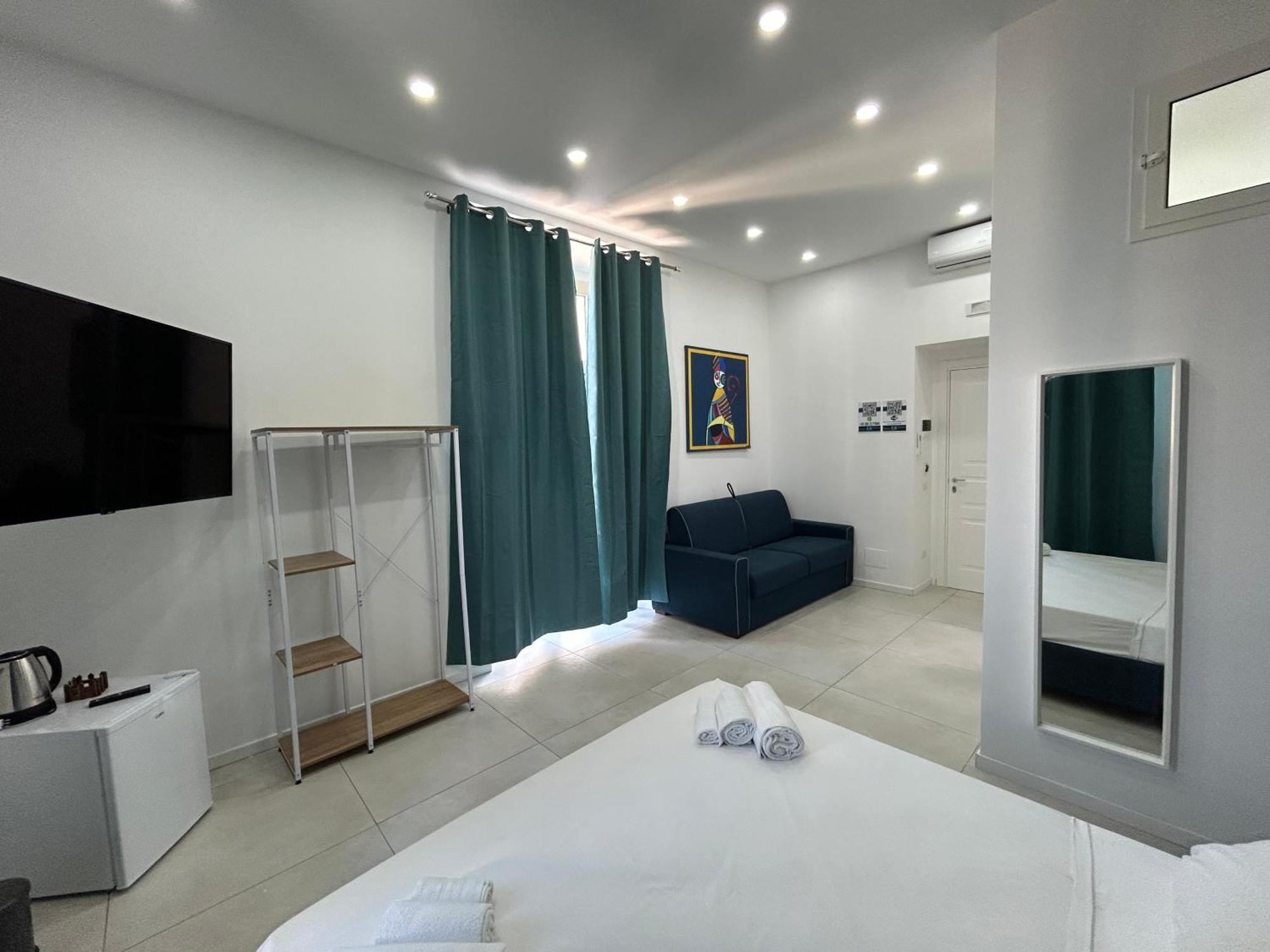 Enjoy Rooms Nápoles Exterior foto